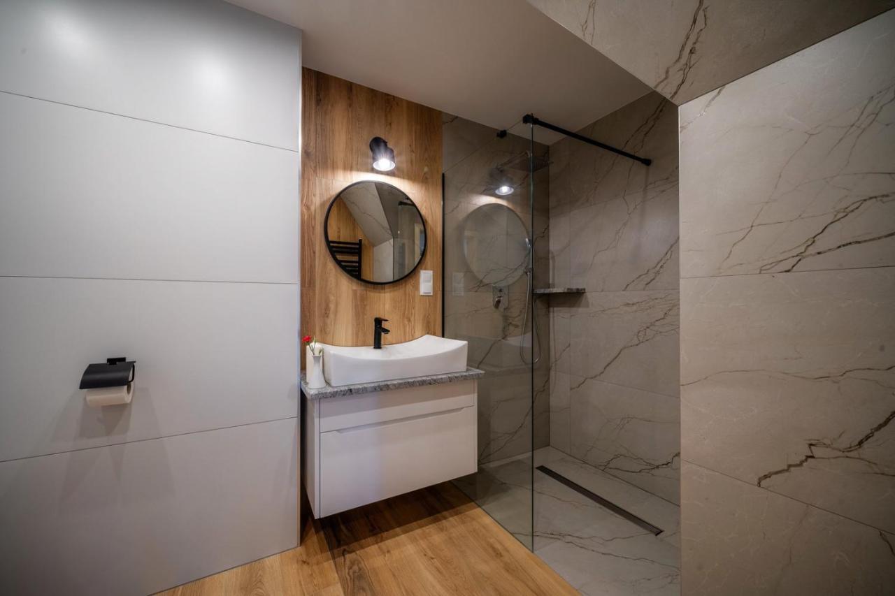 Aparthotel Rabian-Ski Zewnetrzny Basen Oraz Jacuzzi Z Podgrzewana Woda Sala Zabaw I Dmuchaniec Bialka Tatrzanska 外观 照片